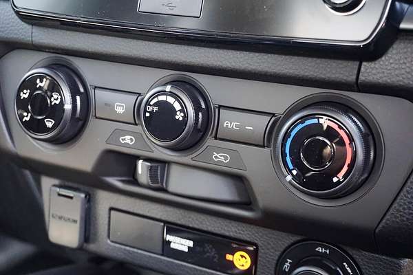 2024 Mazda BT-50 XT TF 4X4