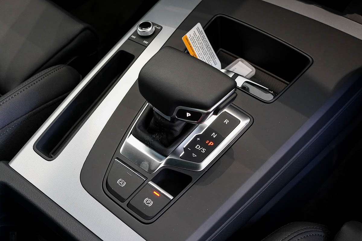2025 Audi Q5 45 TFSI Sport FY