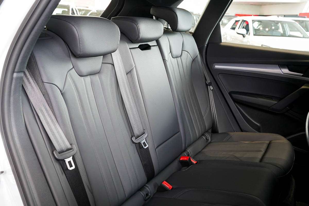 2025 Audi Q5 45 TFSI Sport FY
