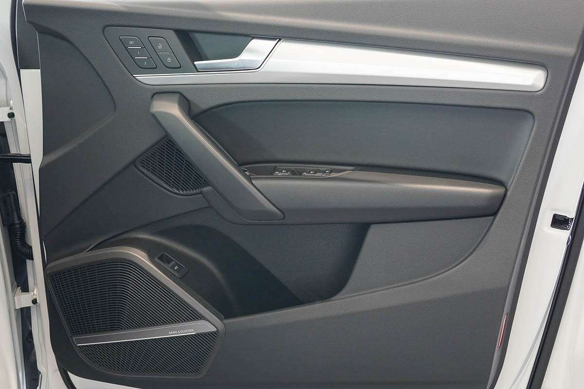 2025 Audi Q5 45 TFSI Sport FY