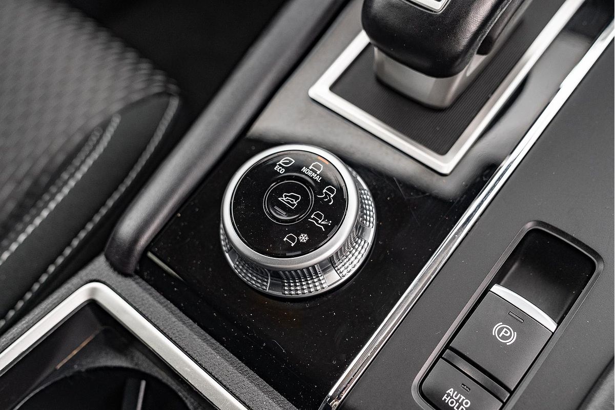2023 Mitsubishi Outlander LS ZM