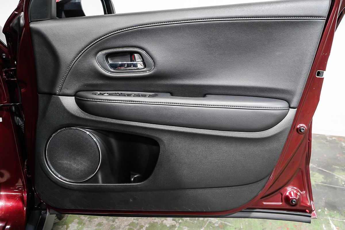 2015 Honda HR-V VTi-L