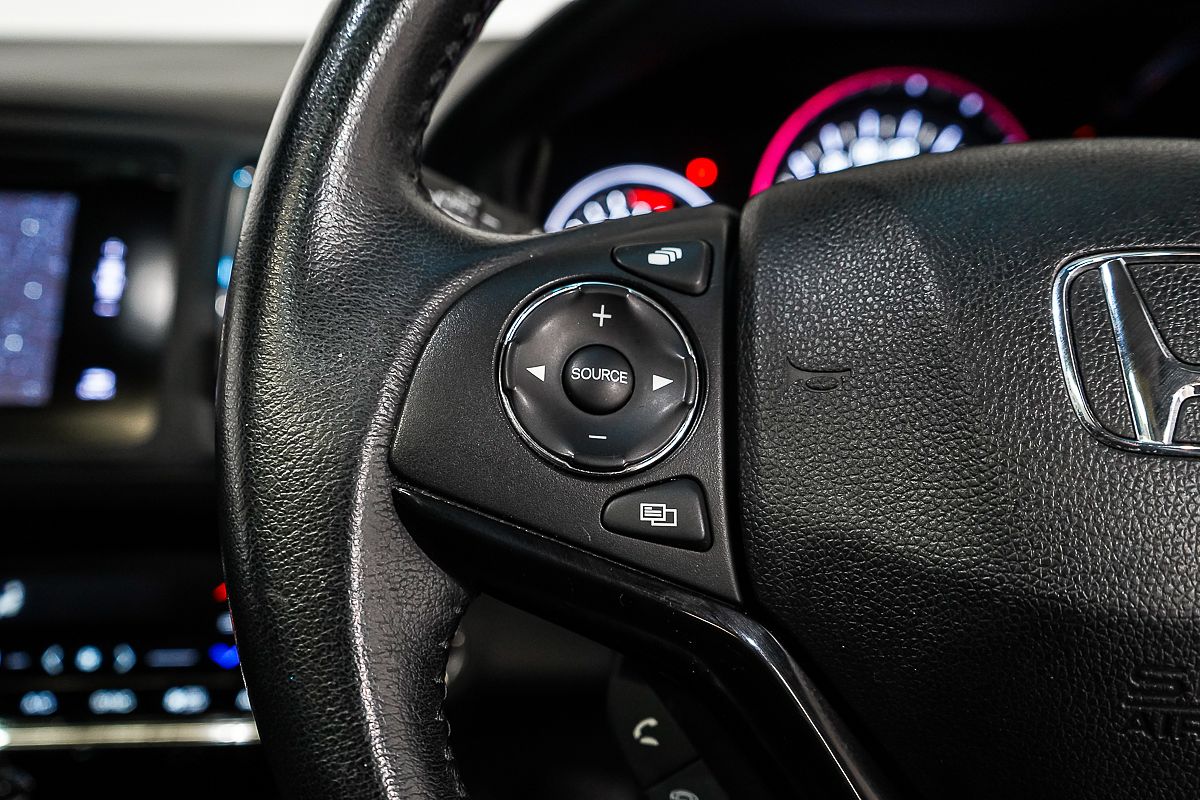 2015 Honda HR-V VTi-L