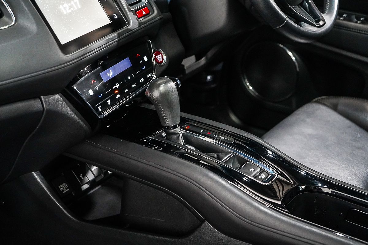 2015 Honda HR-V VTi-L