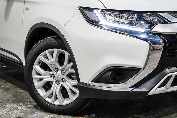 2021 Mitsubishi Outlander ES ZL