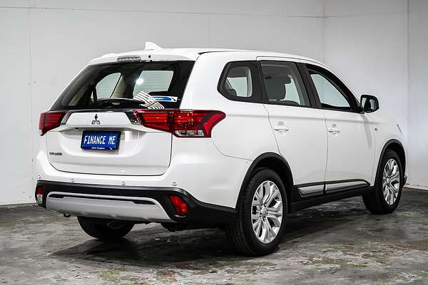 2021 Mitsubishi Outlander ES ZL