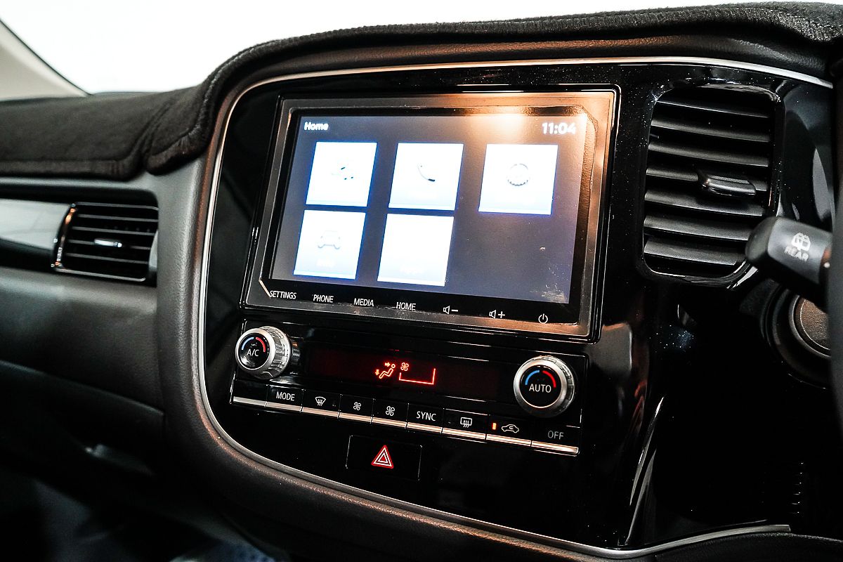 2021 Mitsubishi Outlander ES ZL