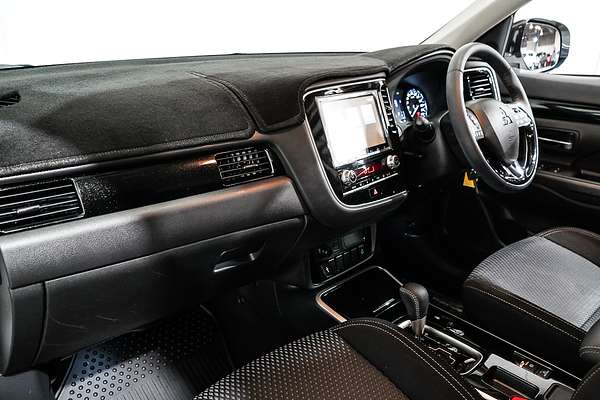 2021 Mitsubishi Outlander ES ZL
