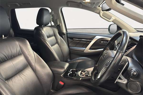 2016 Mitsubishi Pajero Sport GLS QE