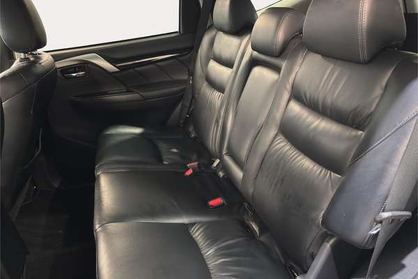 2016 Mitsubishi Pajero Sport GLS QE