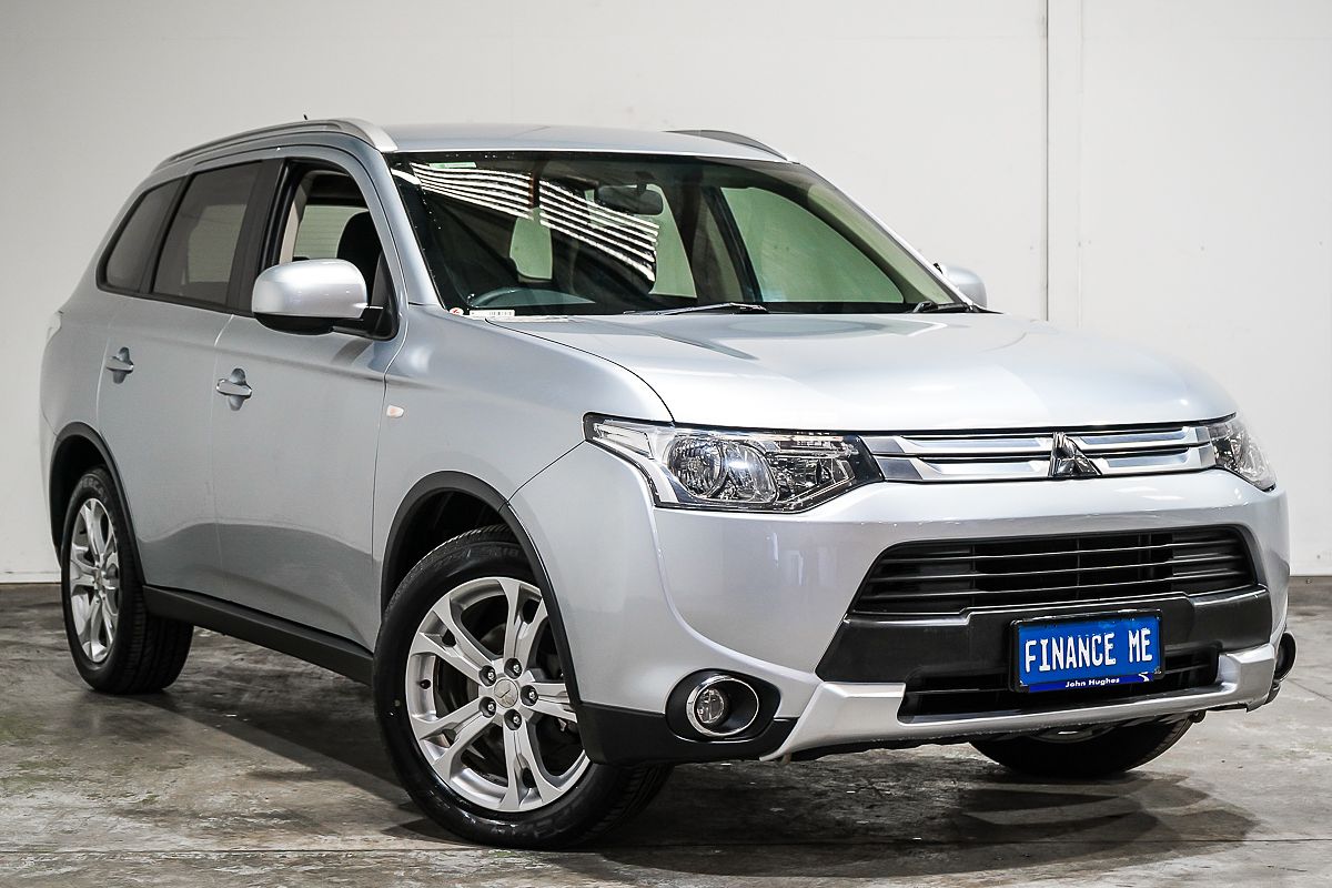 2014 Mitsubishi Outlander ES ZJ