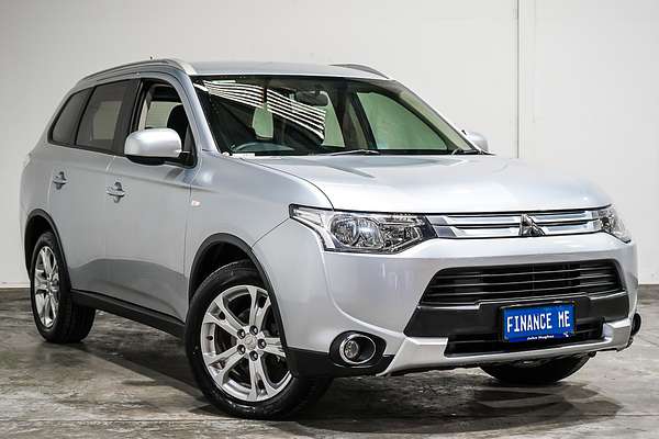 2014 Mitsubishi Outlander ES ZJ