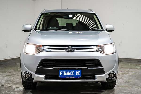 2014 Mitsubishi Outlander ES ZJ
