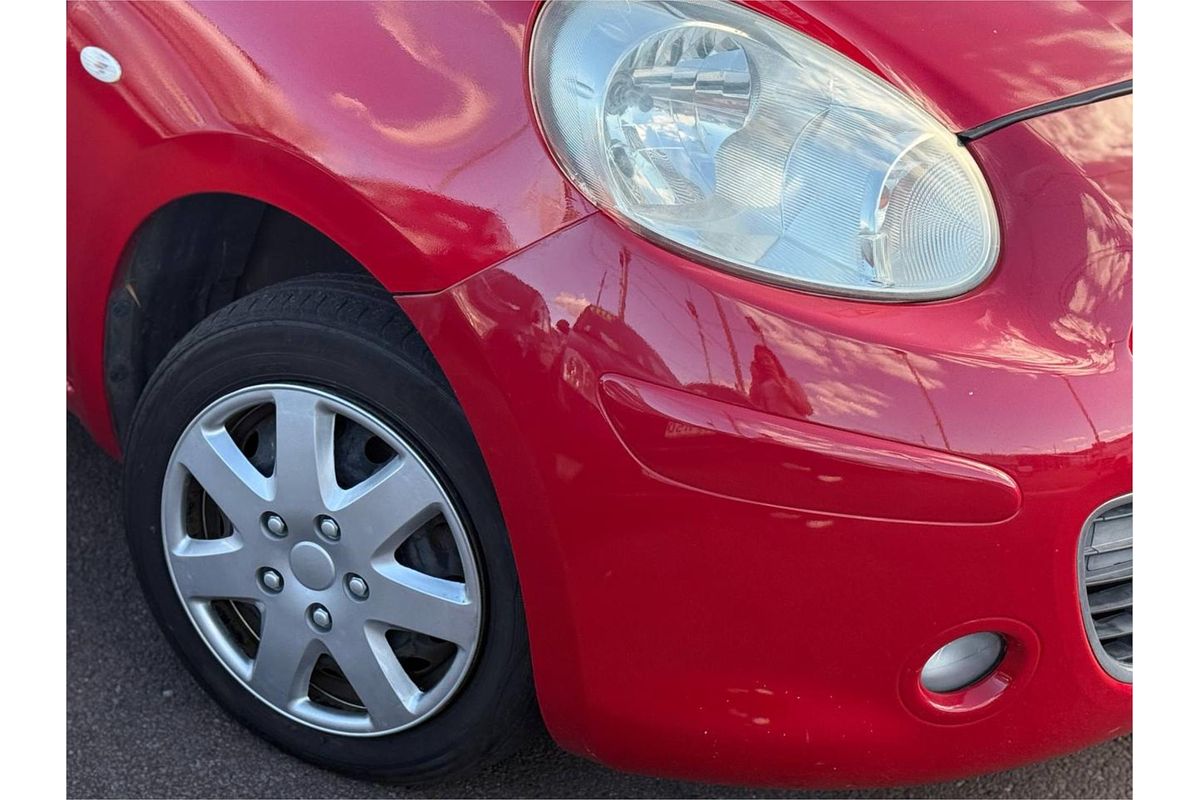 2011 Nissan Micra ST K13