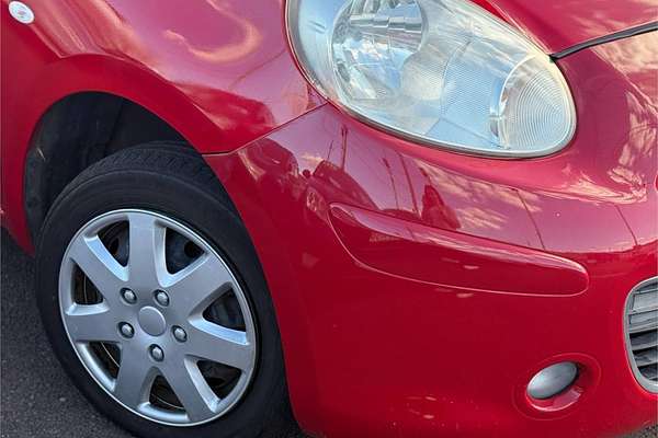 2011 Nissan Micra ST K13