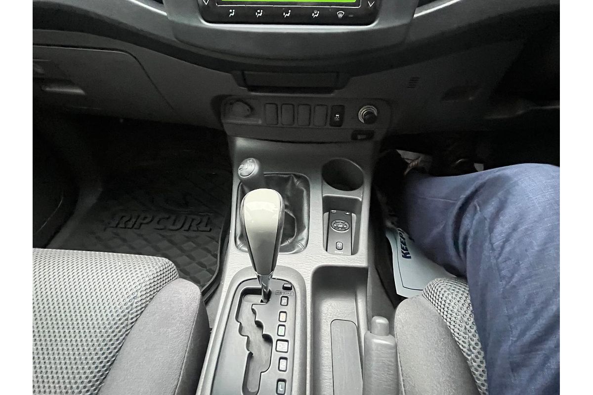 2013 Toyota Hilux SR5 KUN26R 4X4