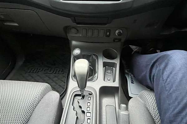 2013 Toyota Hilux SR5 KUN26R 4X4