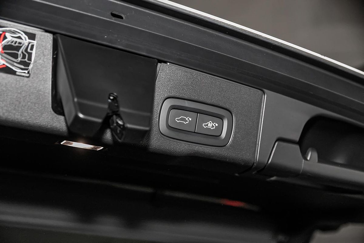 2021 Volvo XC60 T5 Inscription
