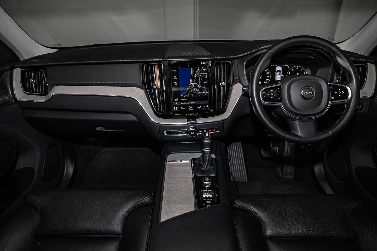 2021 Volvo XC60 T5 Inscription
