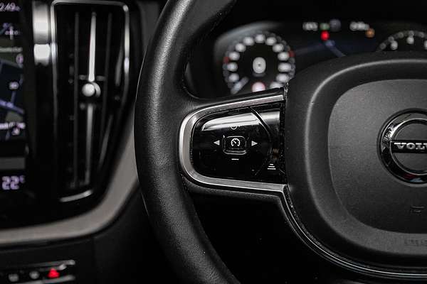 2021 Volvo XC60 T5 Inscription