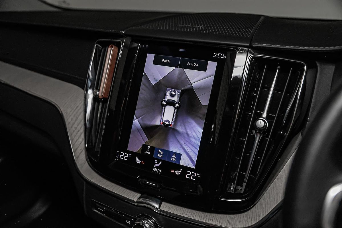 2021 Volvo XC60 T5 Inscription