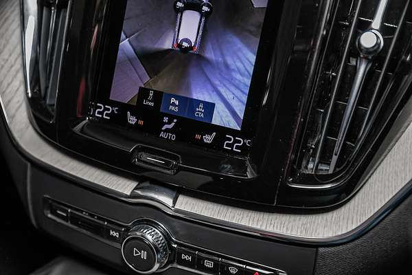 2021 Volvo XC60 T5 Inscription
