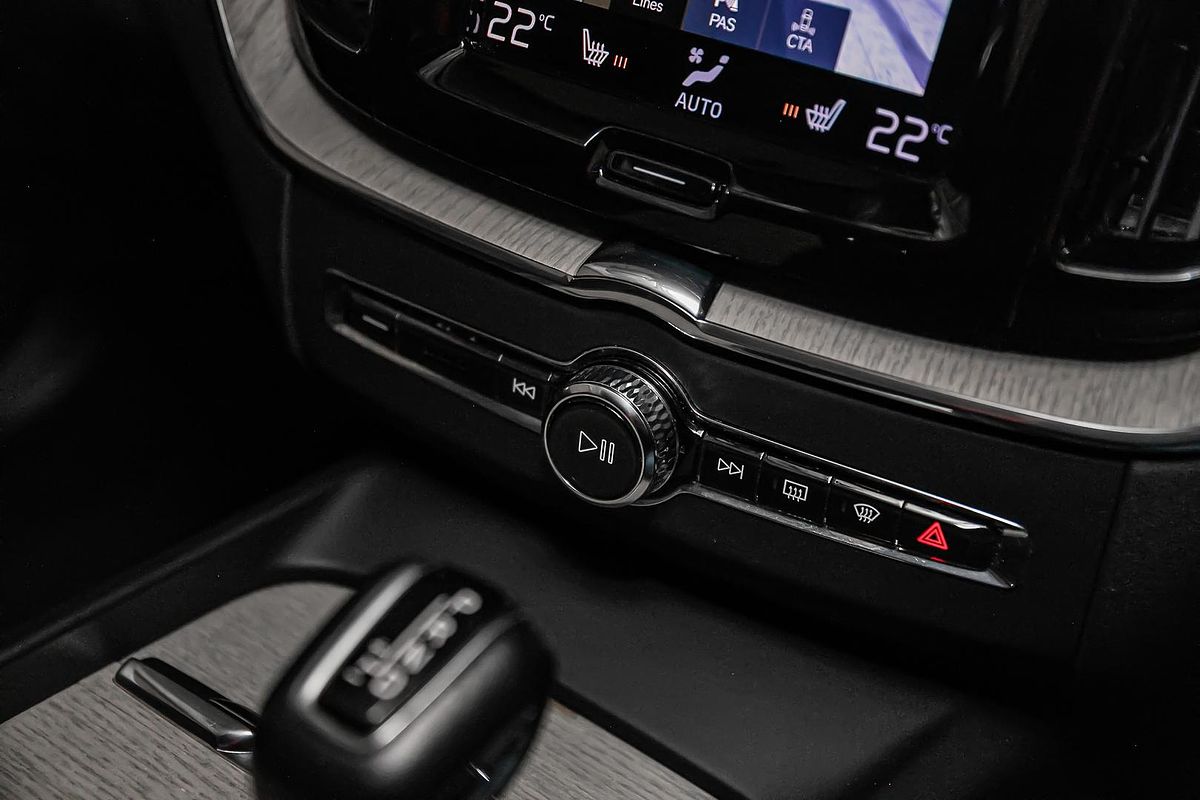 2021 Volvo XC60 T5 Inscription