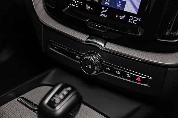 2021 Volvo XC60 T5 Inscription