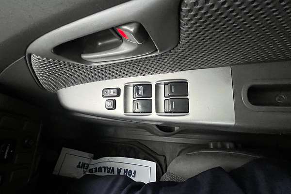 2013 Toyota Hilux SR5 KUN26R 4X4
