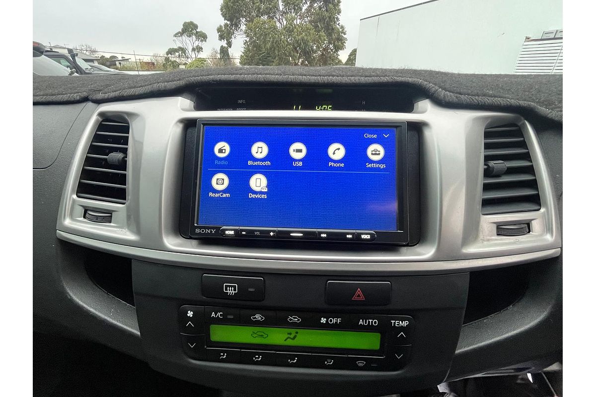 2013 Toyota Hilux SR5 KUN26R 4X4