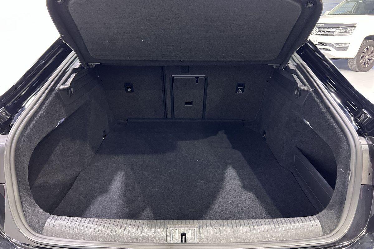2017 Volkswagen Arteon 206TSI R-Line 3H