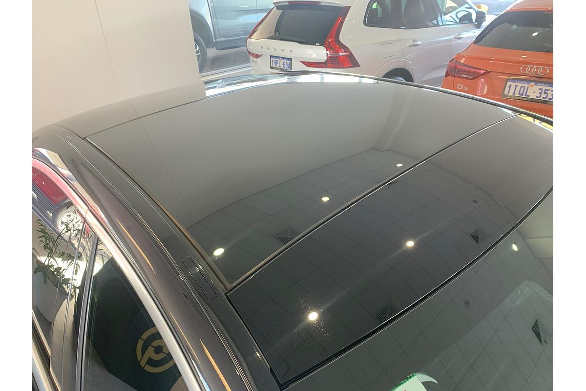 2020 Mercedes-Benz C-Class C300 W205