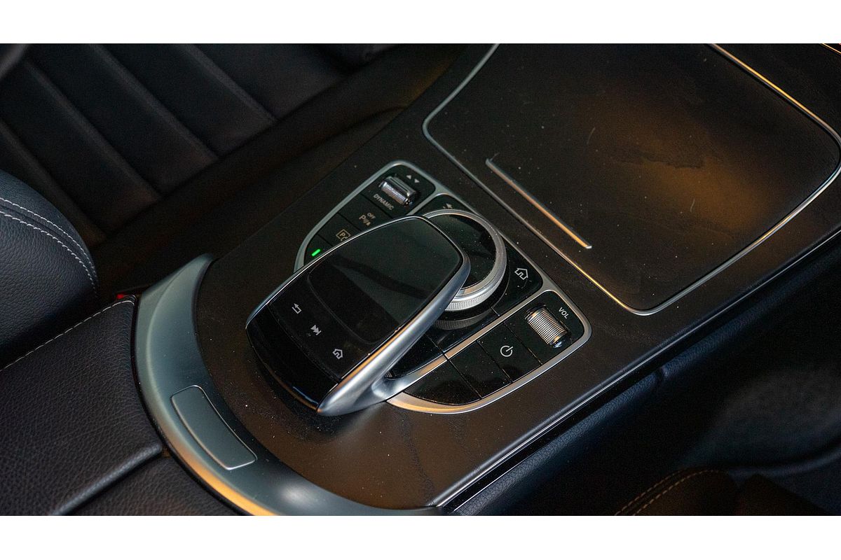 2018 Mercedes-Benz C-Class C300 W205