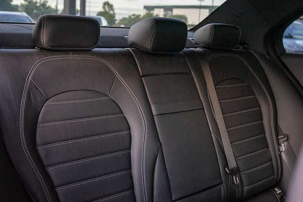 2018 Mercedes-Benz C-Class C300 W205