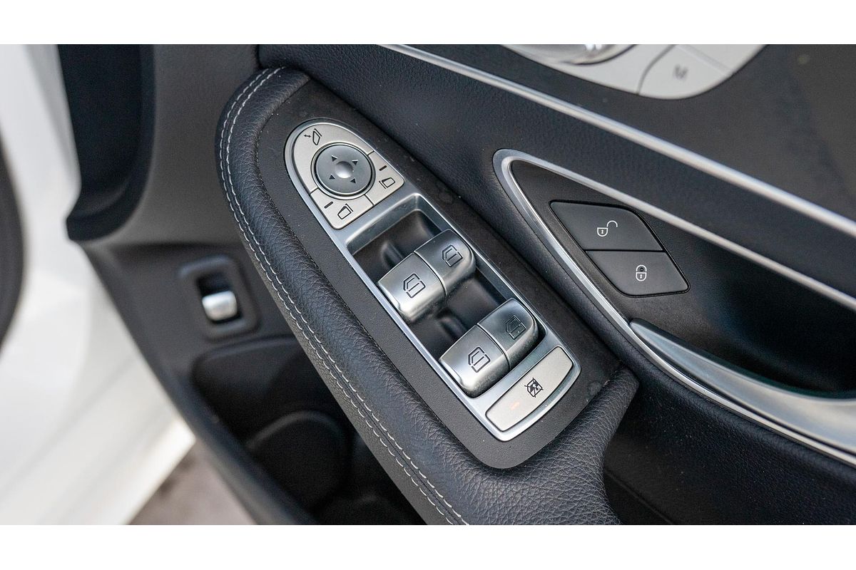 2018 Mercedes-Benz C-Class C300 W205
