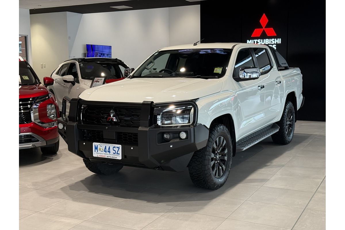 2024 Mitsubishi Triton GLS MV 4X4