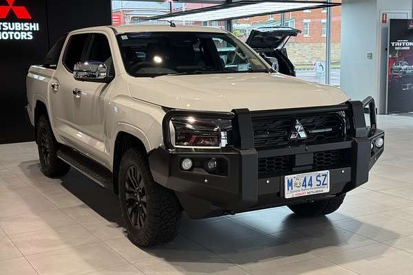 2024 Mitsubishi Triton GLS MV 4X4