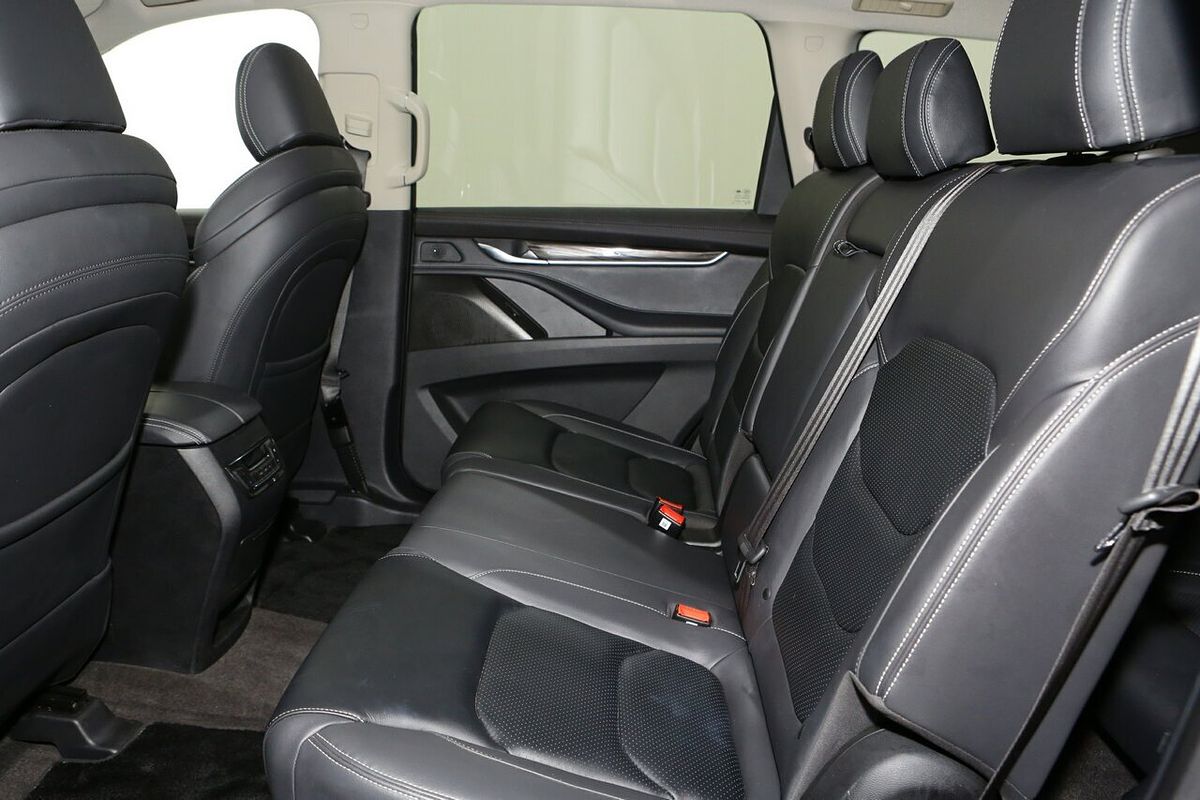 2024 LDV D90 Executive SV9A