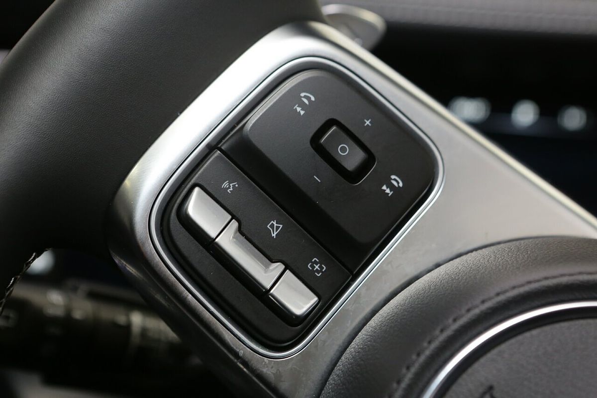2023 GWM Tank 300 Ultra Hybrid P01