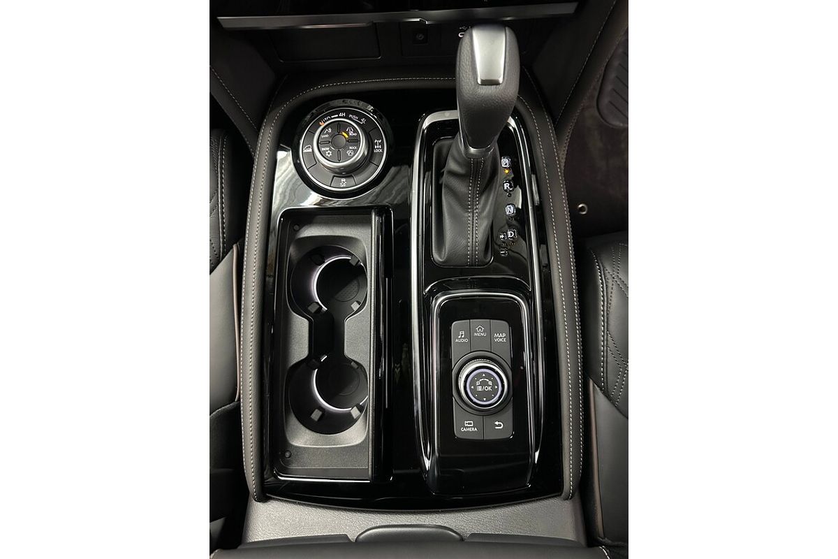 2025 Nissan Patrol Ti Y62