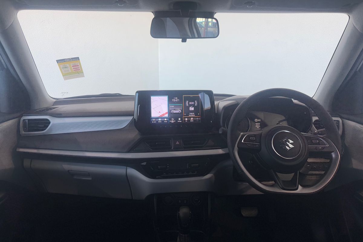 2024 Suzuki Swift Hybrid Plus UZ