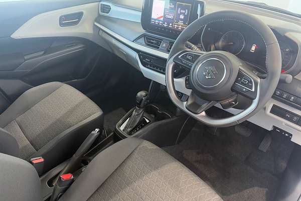2024 Suzuki Swift Hybrid Plus UZ