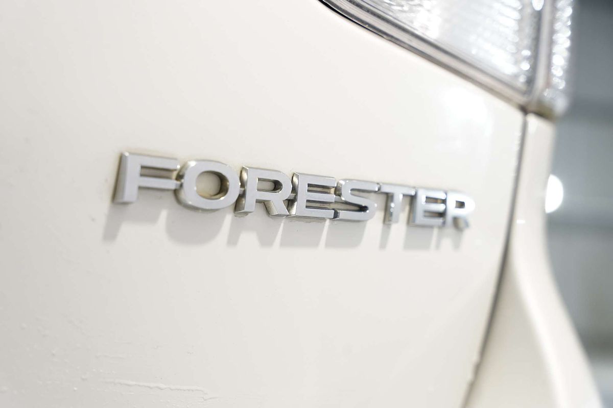 2019 Subaru Forester 2.5i Premium S5