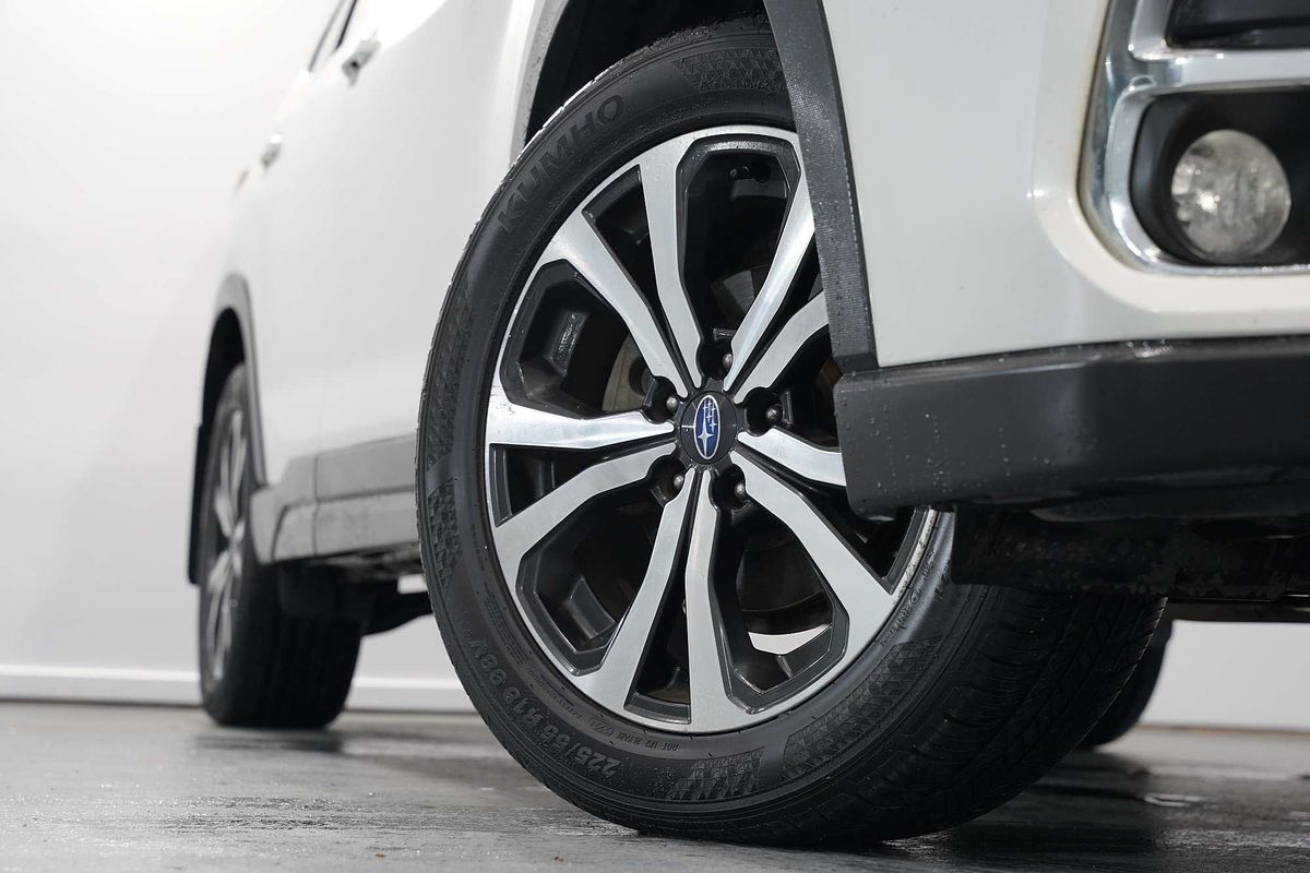 2019 Subaru Forester 2.5i Premium S5