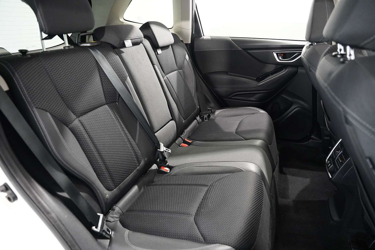 2019 Subaru Forester 2.5i Premium S5