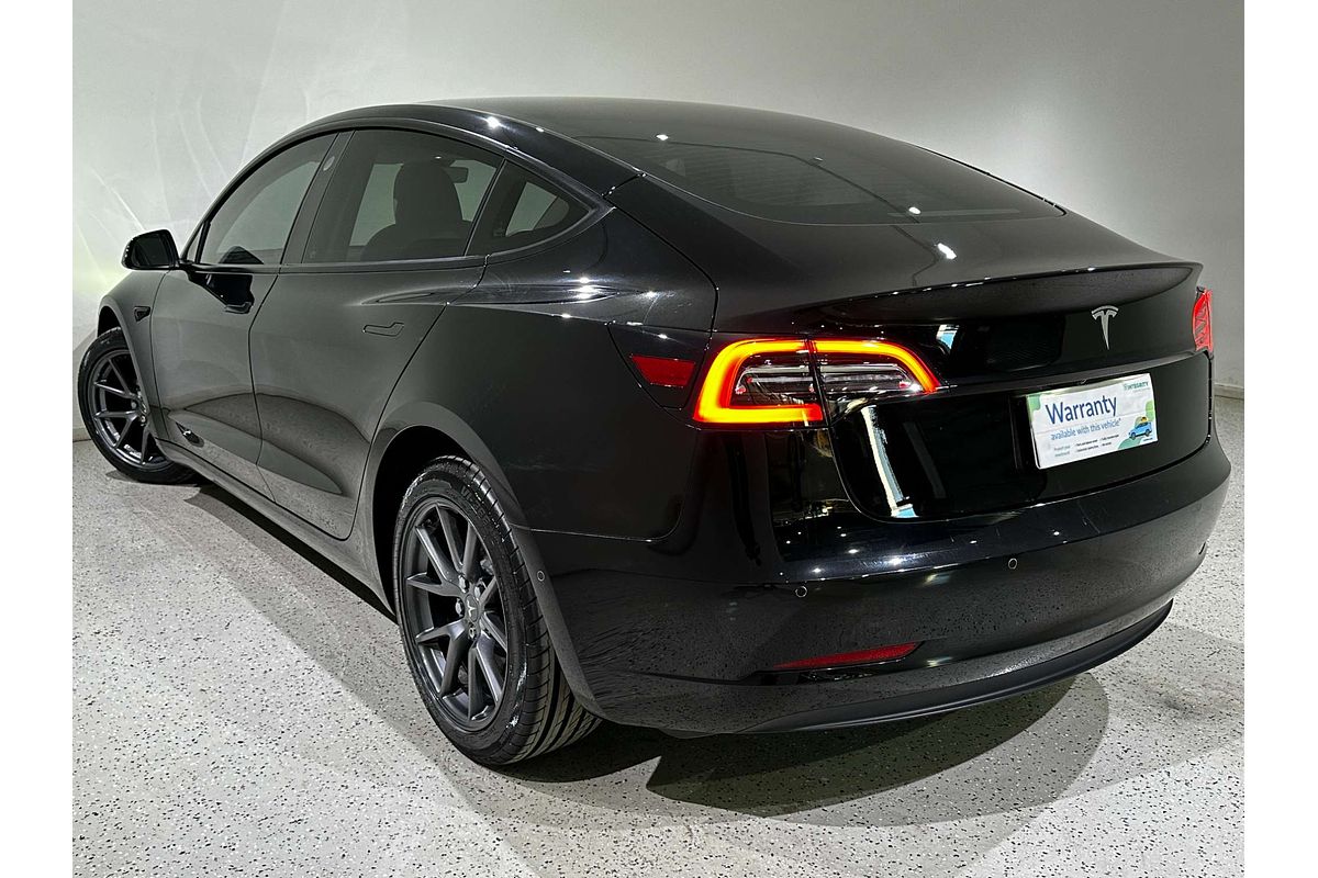 2022 Tesla Model 3 Rear-Wheel Drive