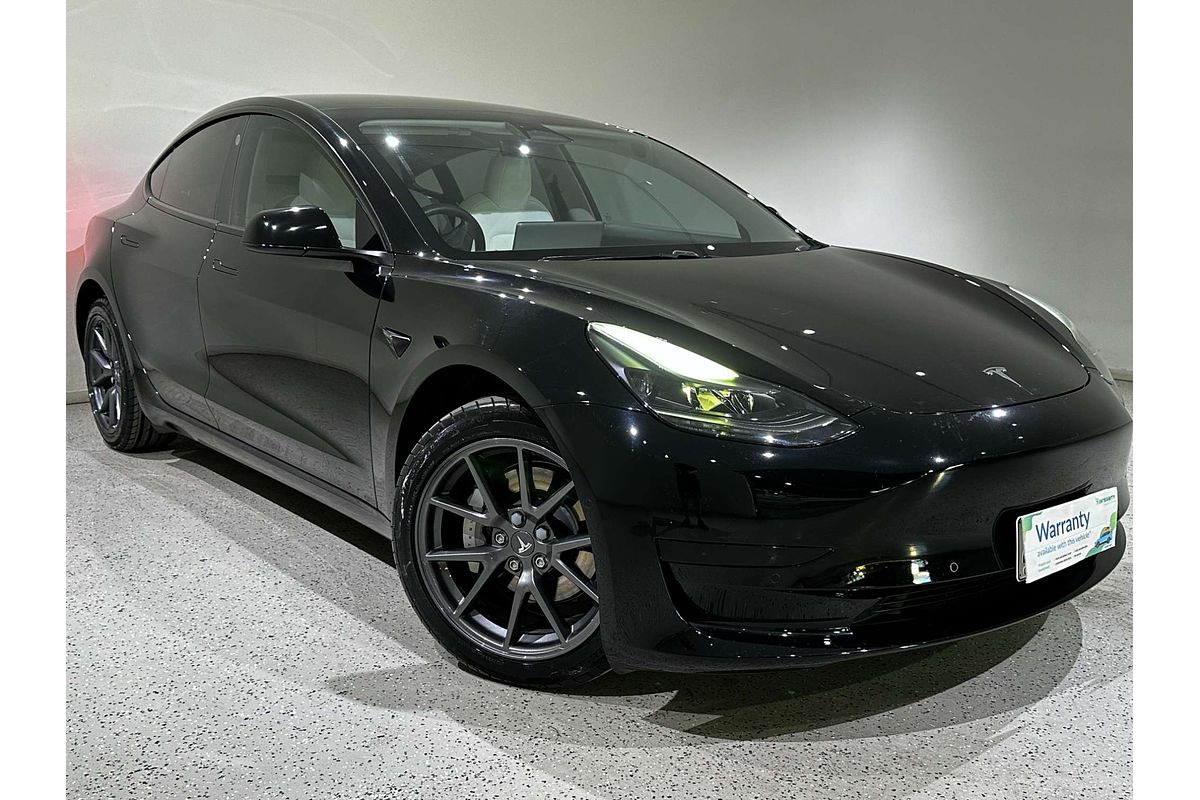 2022 Tesla Model 3 Rear-Wheel Drive