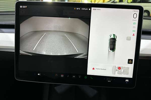 2022 Tesla Model 3 Rear-Wheel Drive