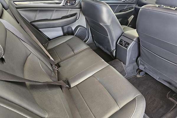 2017 Subaru Liberty 3.6R 6GEN