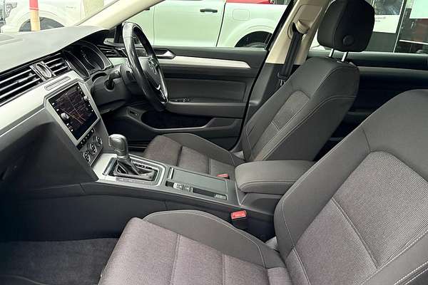 2018 Volkswagen Passat 132TSI Proline B8